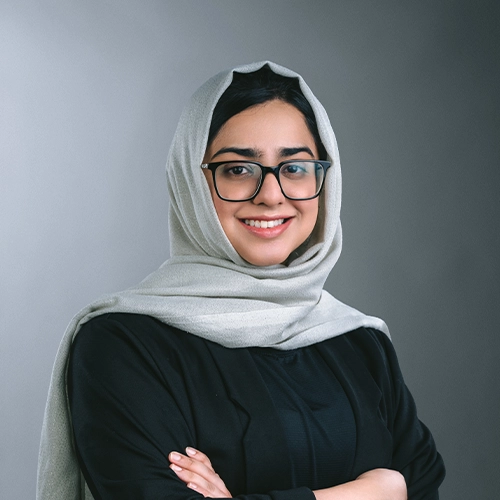 أمينة طارق